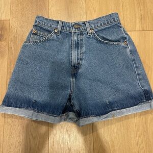 Orange Tab Levi’s High Waist Blue Denim Shorts size 26